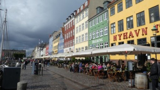 Het drukke gedeelte van Nyhavn.