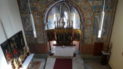 De burchtkapel gewijd aan de heilige Maria.