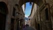 Straatje richting Piazza del Commune.