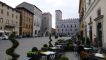 Uitzicht vanaf de kathedraal op het Piazza dei popolo.